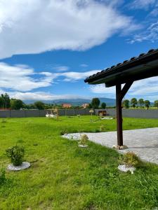 Pod Izerskim Niebem - kameralny domek z balią, w sąsiedztwie Świeradowa-Zdroju