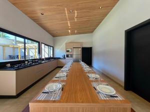 2 suítes e 2 quartos bairro tranquilo prox centro