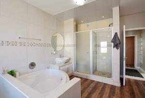 Luxury Beachfront Loft , L21 Seaside Village, Big Bay, Cape Town- 3 bedroom