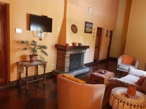 Alta Montaña Hosteria&Apart