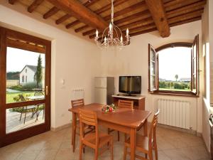 Villa in Cannara with Pool near Assisi