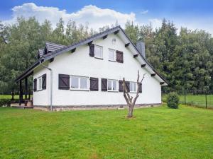 Scenic Stay in Xhoffraix