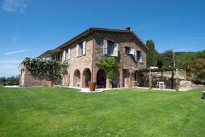 Luxury farmhouse "Villa Lidia Umbria - la dolce vita at its best!