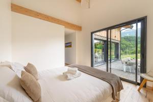 Villa Alésia - Jacuzzi et vue montagnes, environnement apaisant