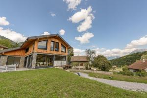 Villa Alésia - Jacuzzi et vue montagnes, environnement apaisant