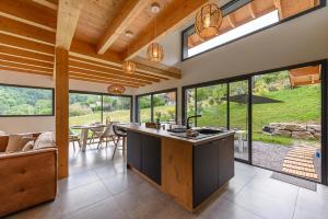 Villa Alésia - Jacuzzi et vue montagnes, environnement apaisant