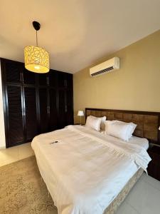 Reemax Chalet Paradise