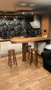 412 - rustico, central y tranquilidad