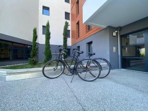 Appartements L'ORANGERAIE - Garage, Balcon, Velos, Proche Lac, Vue Montagne : photos des chambres