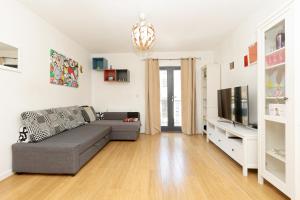 Full of light 2BR Flat near Canary Wharf with Balcony - Hôtels 4 étoiles à Londres