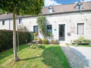 Traditional Cottage with private terrace