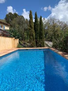 Villas Bargemon villa with modern interior and gorgeous view - with private pool : photos des chambres