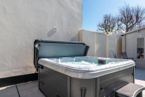 3 Bed in Instow oc-h29265