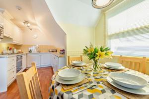 St Brides Bay Sea View