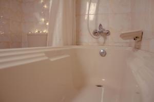 15 Minutes from Cairo Airport Room 2