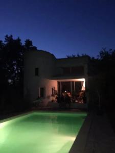Maisons de vacances Maison charmante a Saint-Siffret + Piscine : photos des chambres