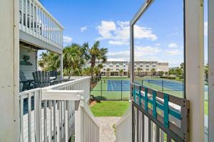 BD 430-60 by Coastline Vacation Rentals