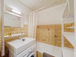 Corina CN11 QUIET & MOUNTAIN 4 Pers