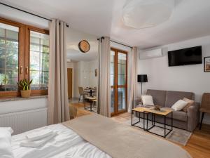 Apartament Królewski w centrum Nad Łomnicą 15