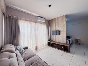 Santorini Borges Landeiro- SBL