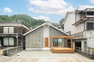 海の見える家を貸切,下灘駅へ,ふたみシーサイド公園へ,BBQ possible