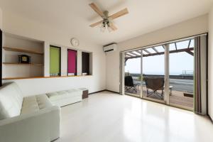 海の見える家を貸切,下灘駅へ,ふたみシーサイド公園へ,BBQ possible