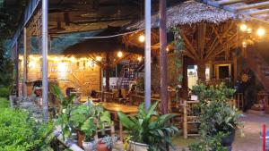 Mai Châu - Hoàng Anh Homestay