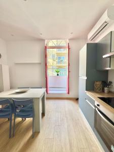 RED Modern 1BR Near Promenade