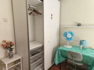 Perfect Room Near Airport A