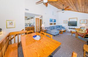 De-Duck-Tible - Duck, Carolina Dunes, Ocean and Sound Views, 300 Yds to Beach, Flex Stays