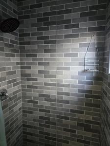 Oasiselfcatering guest house