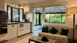 annexe indépendante avec jolie vue