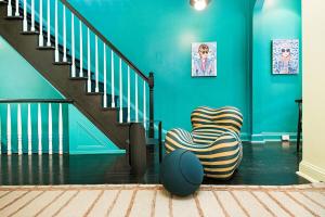 The Green MINS to NYC Access 3-Beds Furry Friends Allowed