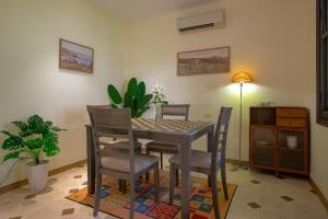 Hidden Homestay West Lake Hanoi