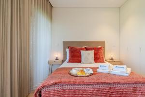 Studio w Balcony, Pool & Gym in Antas by HostWise