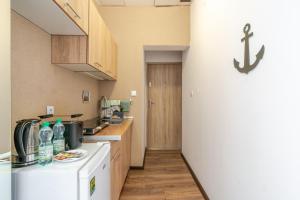 Kordeckiego City Central Studio by BookingHost