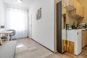 Kordeckiego City Central Studio by BookingHost