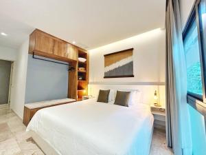 Acogedor y lujoso 1BD a pasos del mar y 5ta av