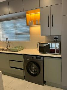 Modern and Comfortable