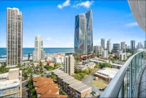 Oceanfront 3BR Paradise Pool, Spa and Views