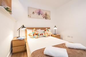 Farringdon Apartments