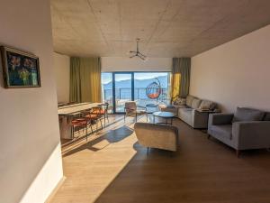 High Gudauri - Ski in ski out - loft with terrace