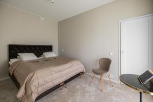 Aurora Modern Aparment