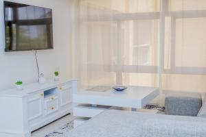 LILAC Beachfront 1bedroom Apartment