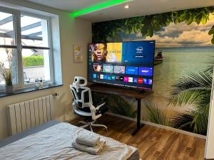 HomeOffice Zimmer Küche WLAN TV mit Terrasse Grill