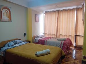 Cochera, 3 dormitorios, 2 baños, hasta 6 huésped