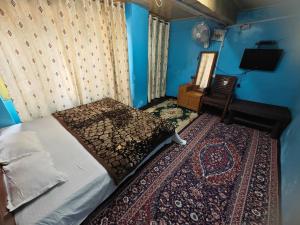 Lake Boulevard Guest House