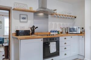 Chalk Reef Cottage - Sheringham Cottages