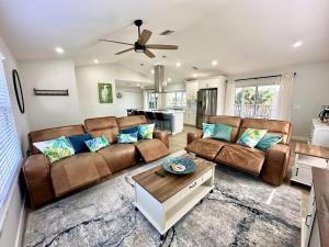 Tranquil Lakeview Home w Porch Bokeelia Retreat