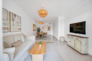 LXR Elviria Hills 2BDR Heated Pool